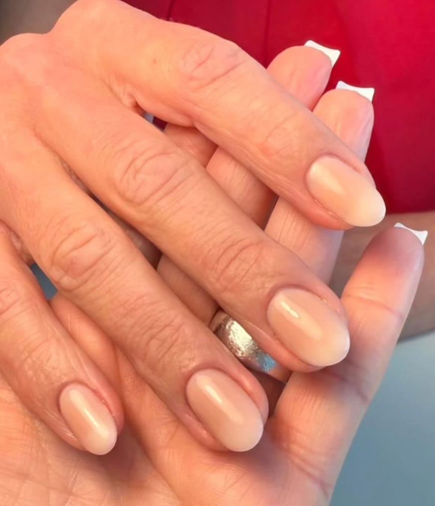 Nude Maniküre
